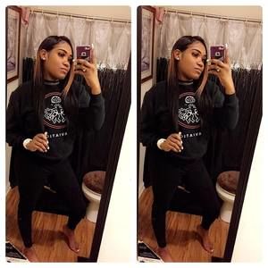 Meet your Posher, Oraelle